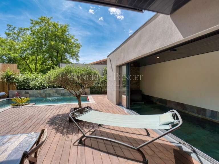 Maison Saint-Jean-de-Védas - 6 chambres - 220m²