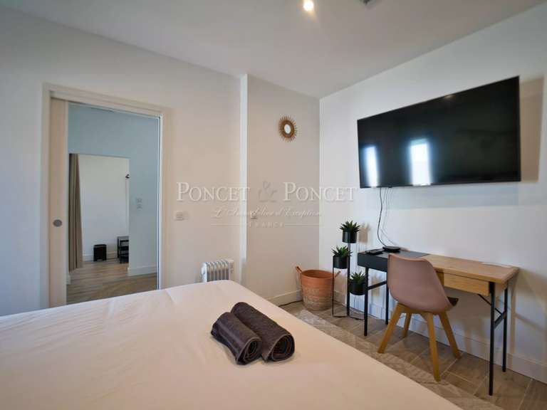 Maison Saint-Jean-de-Védas - 6 chambres - 220m²