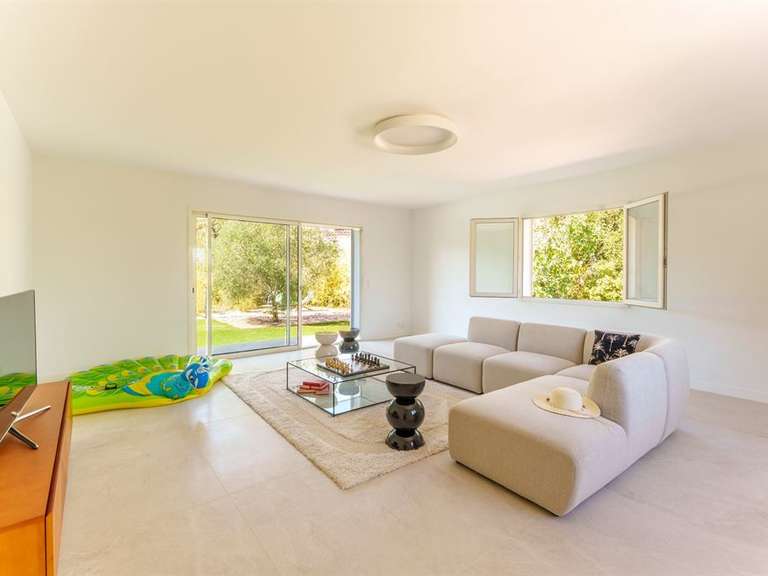 Maison Saint-Jean-de-Védas - 5 chambres - 271m²
