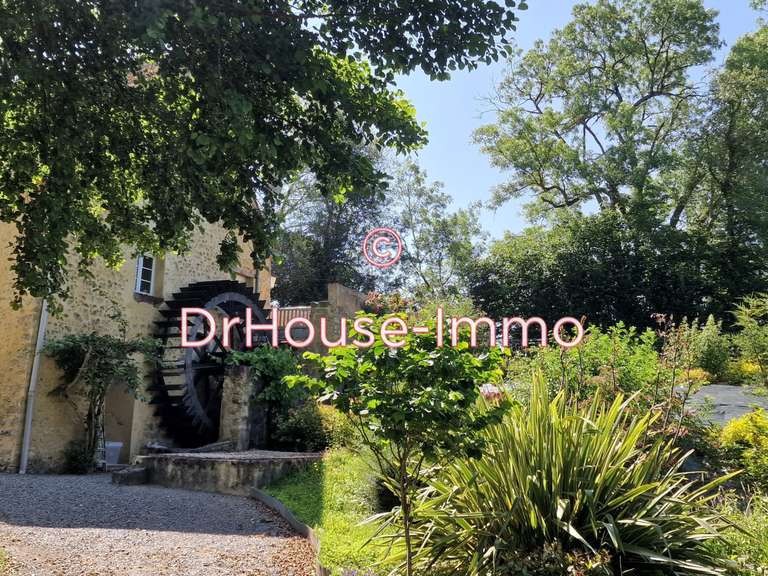 Villa Saint-Jean-des-Échelles - 5 chambres - 364m²