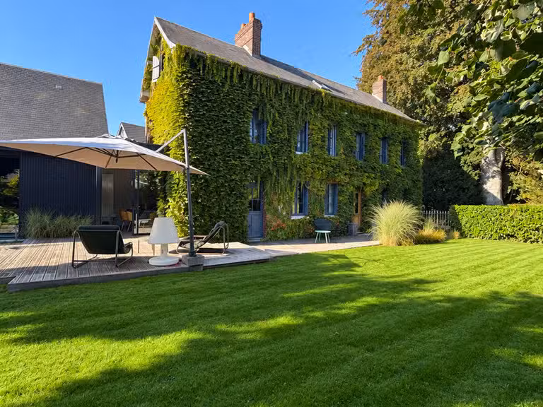 Maison Saint-Jean-du-Cardonnay - 4 chambres - 254m²
