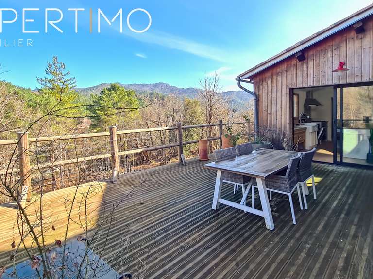 Maison Saint-Jean-du-Gard - 4 chambres - 182m²