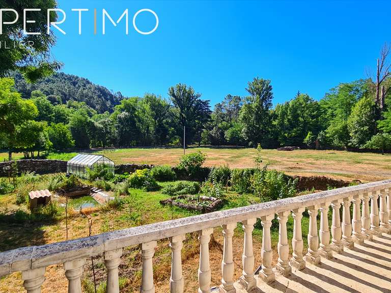 Maison Saint-Jean-du-Gard - 5 chambres - 338m²