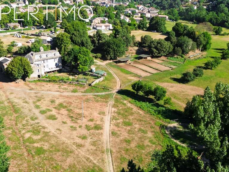 Maison Saint-Jean-du-Gard - 5 chambres - 338m²