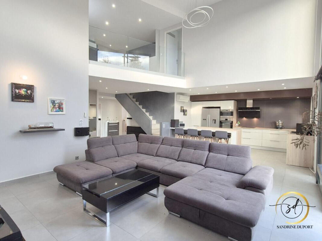 House Saint-Jean-Lasseille