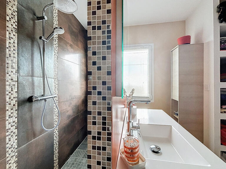 Maison Saint-Jean-Lasseille - 4 chambres - 165m²