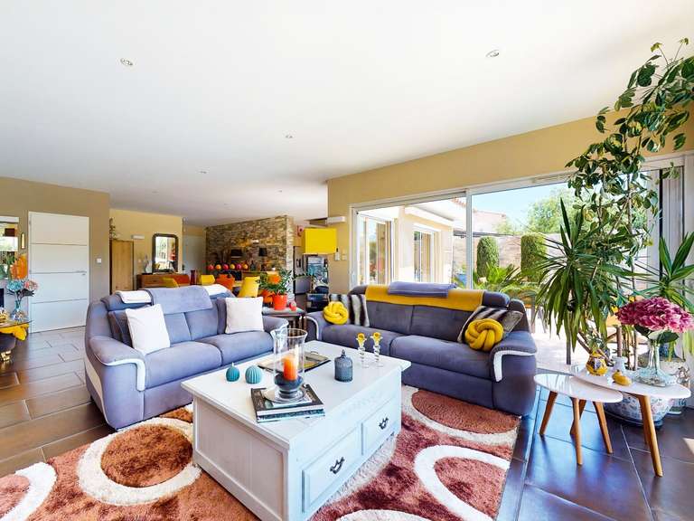 Maison Saint-Jean-Lasseille - 4 chambres - 165m²