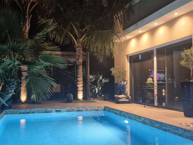 Maison Saint-Jean-Lasseille - 4 chambres - 165m²