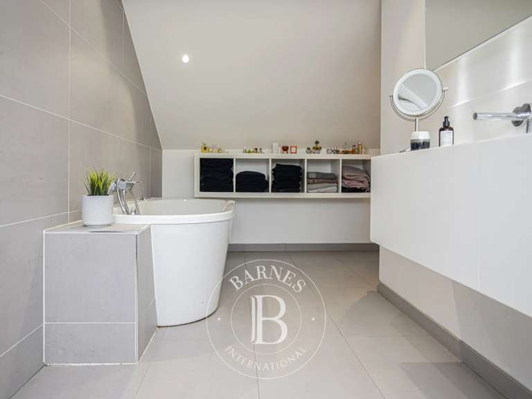 Maison Saint-Jean-le-Blanc - 5 chambres - 395m²