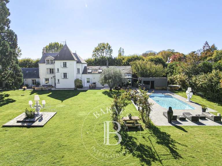 Maison Saint-Jean-le-Blanc - 5 chambres - 395m²