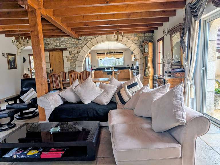 Maison Saint-Jean-Lespinasse - 4 chambres - 205m²