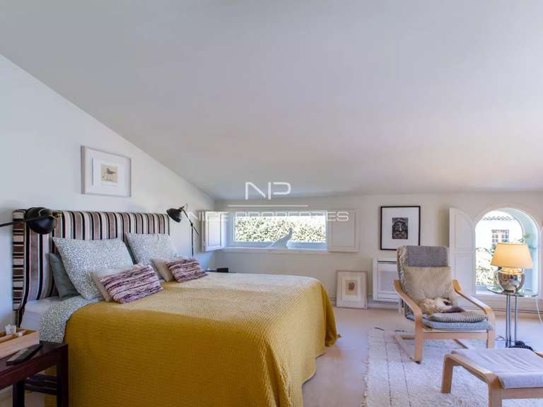 Maison Saint-Jeannet - 4 chambres - 180m²