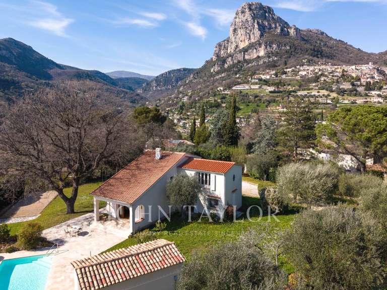 Maison Saint-Jeannet - 4 chambres - 120m²