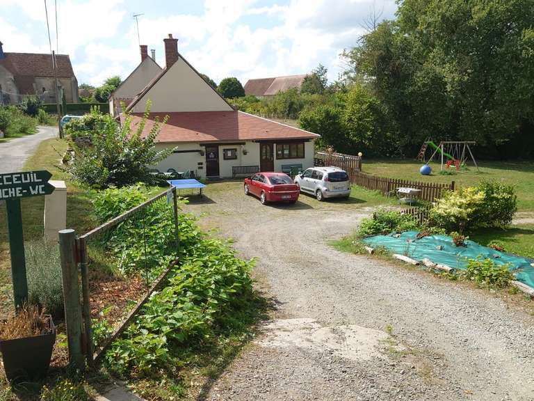 Property Saint-Jeanvrin - 3 bedrooms - 140m²