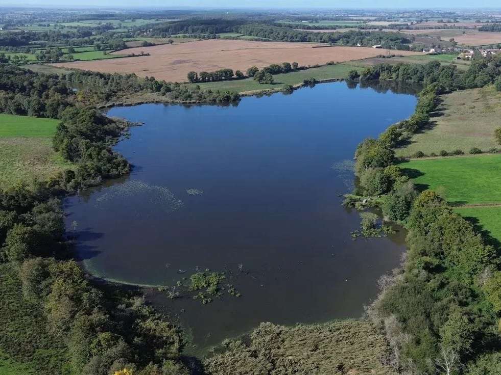 Property Saint-Jeanvrin