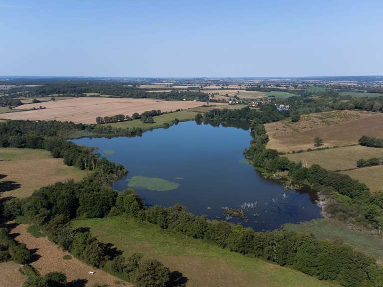 Propriété Saint-Jeanvrin - 3 chambres - 140m²