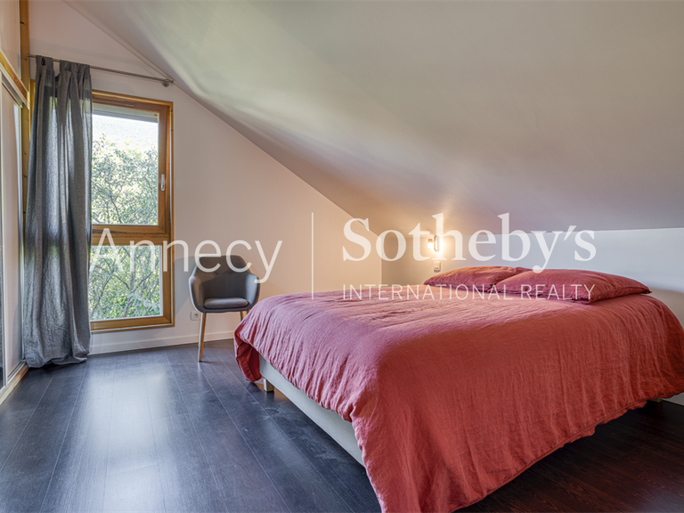 House Saint-Jorioz - 5 bedrooms - 177m²