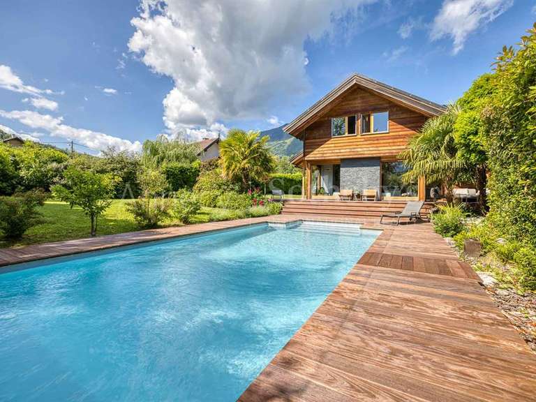 House Saint-Jorioz - 5 bedrooms - 177m²