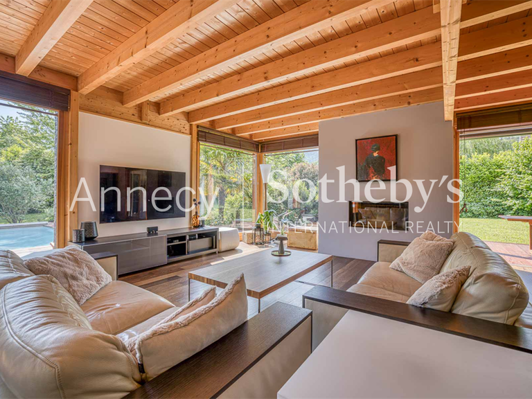 House Saint-Jorioz - 5 bedrooms - 177m²