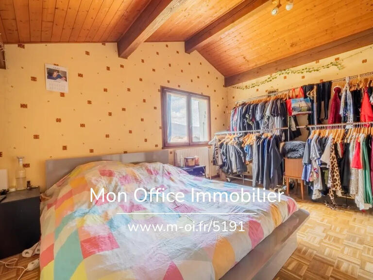 Maison Saint-Jorioz - 6 chambres - 180m²