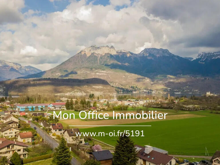 Maison Saint-Jorioz - 6 chambres - 180m²
