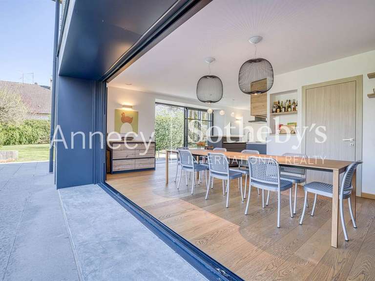 House Saint-Jorioz - 6 bedrooms - 373m²