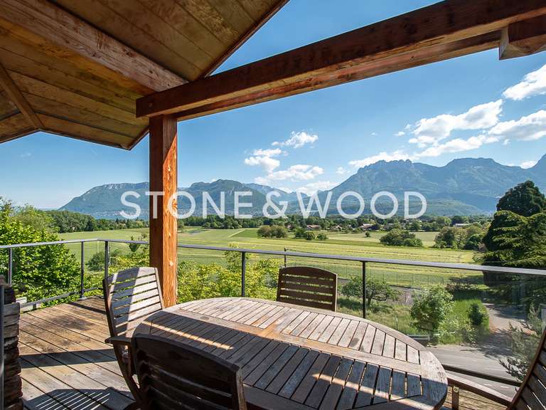 House Saint-Jorioz - 4 bedrooms - 190m²