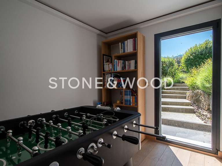 House Saint-Jorioz - 4 bedrooms - 190m²