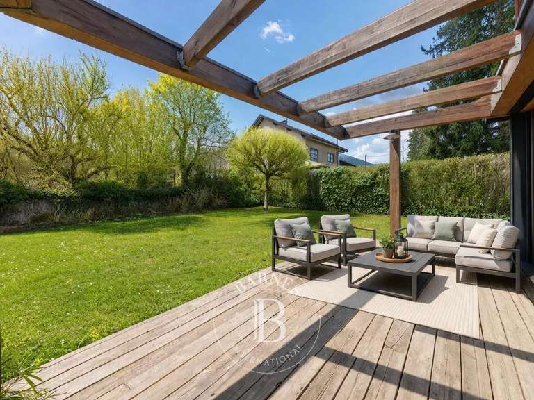 Maison Saint-Jorioz - 3 chambres - 128m²