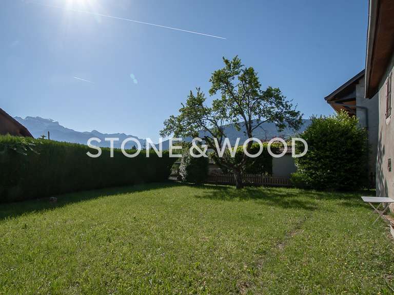 House Saint-Jorioz - 4 bedrooms - 280m²