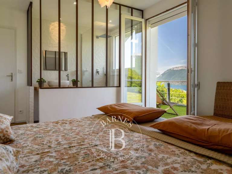 Maison Saint-Jorioz - 2 chambres - 106m²