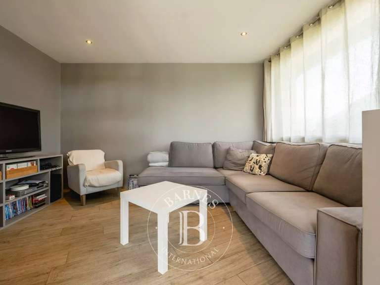 Maison Saint-Jorioz - 3 chambres - 146m²