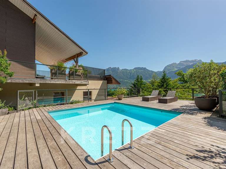 Maison Saint-Jorioz - 5 chambres - 426m²