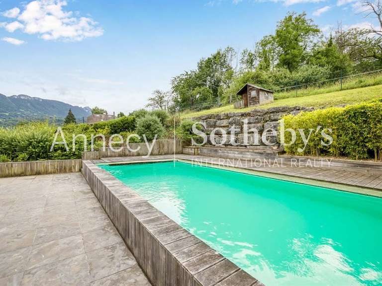 House Saint-Jorioz - 4 bedrooms - 196m²