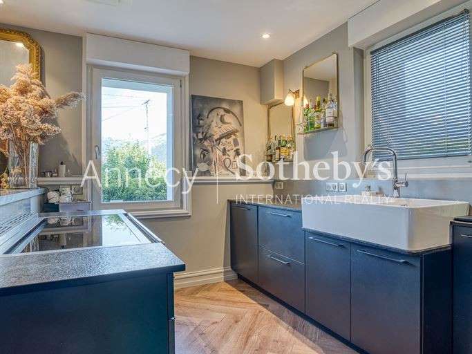 House Saint-Jorioz - 3 bedrooms - 126m²