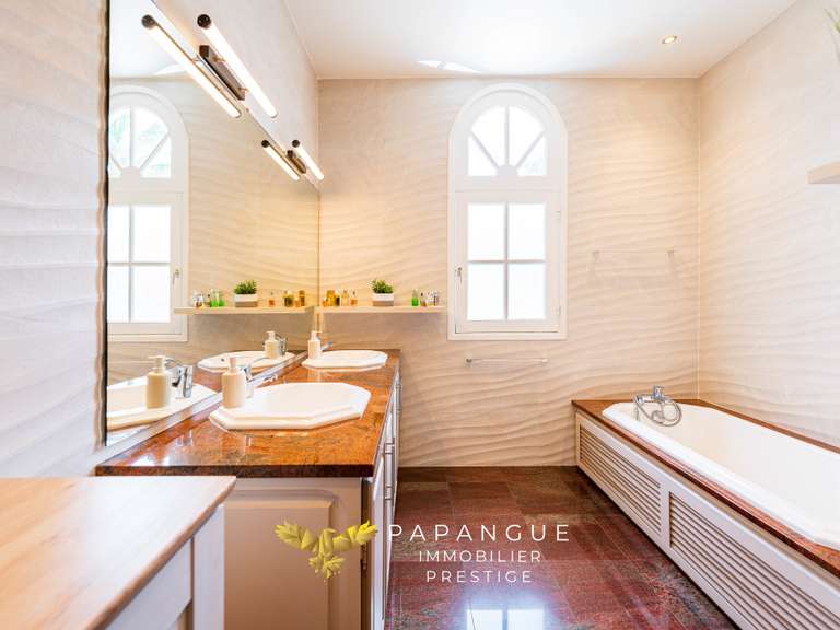 Maison Saint-Joseph - 7 chambres - 170m²