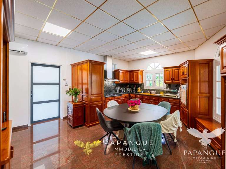 Maison Saint-Joseph - 7 chambres - 170m²