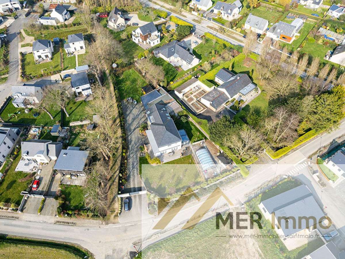 House Saint-Jouan-des-Guérets