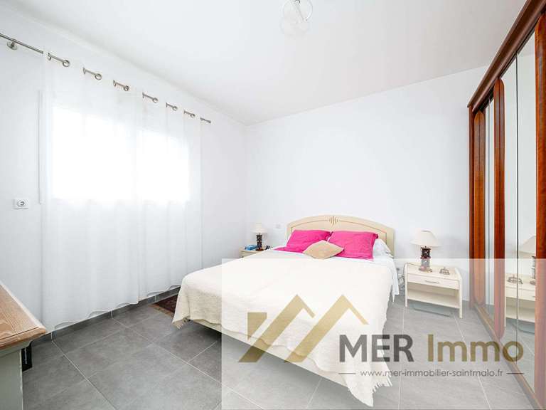 House Saint-Jouan-des-Guérets - 4 bedrooms