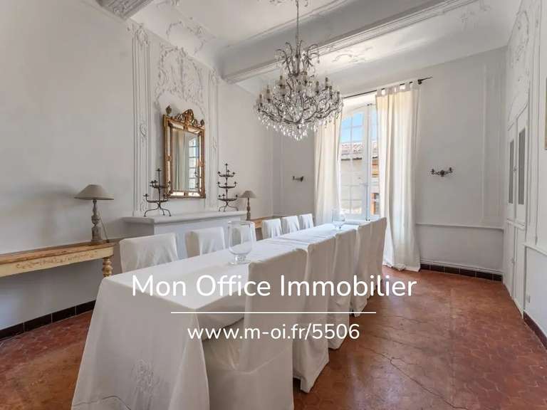 Maison Saint-Julien - 5 chambres - 250m²