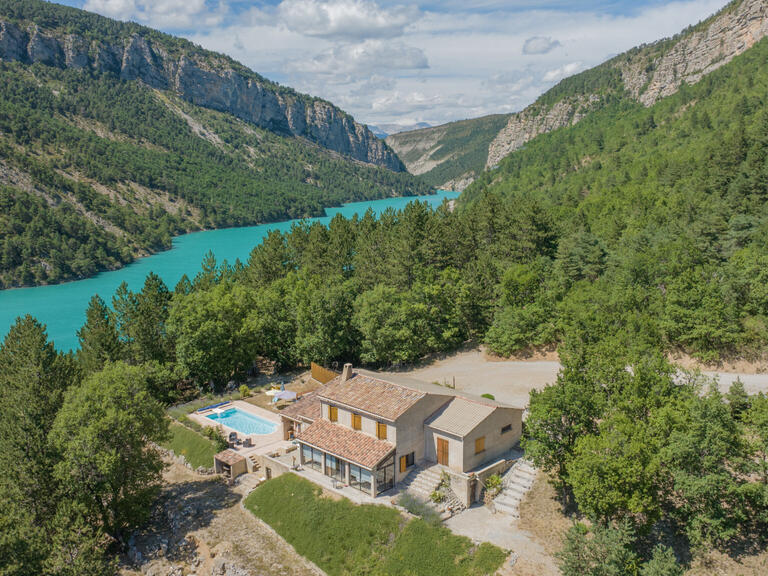 Vente Maison Saint-Julien-du-Verdon - 5 chambres
