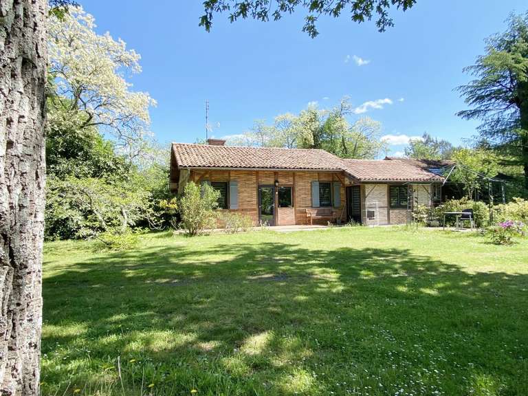 Maison Saint-Julien-en-Born - 12 chambres - 624m²