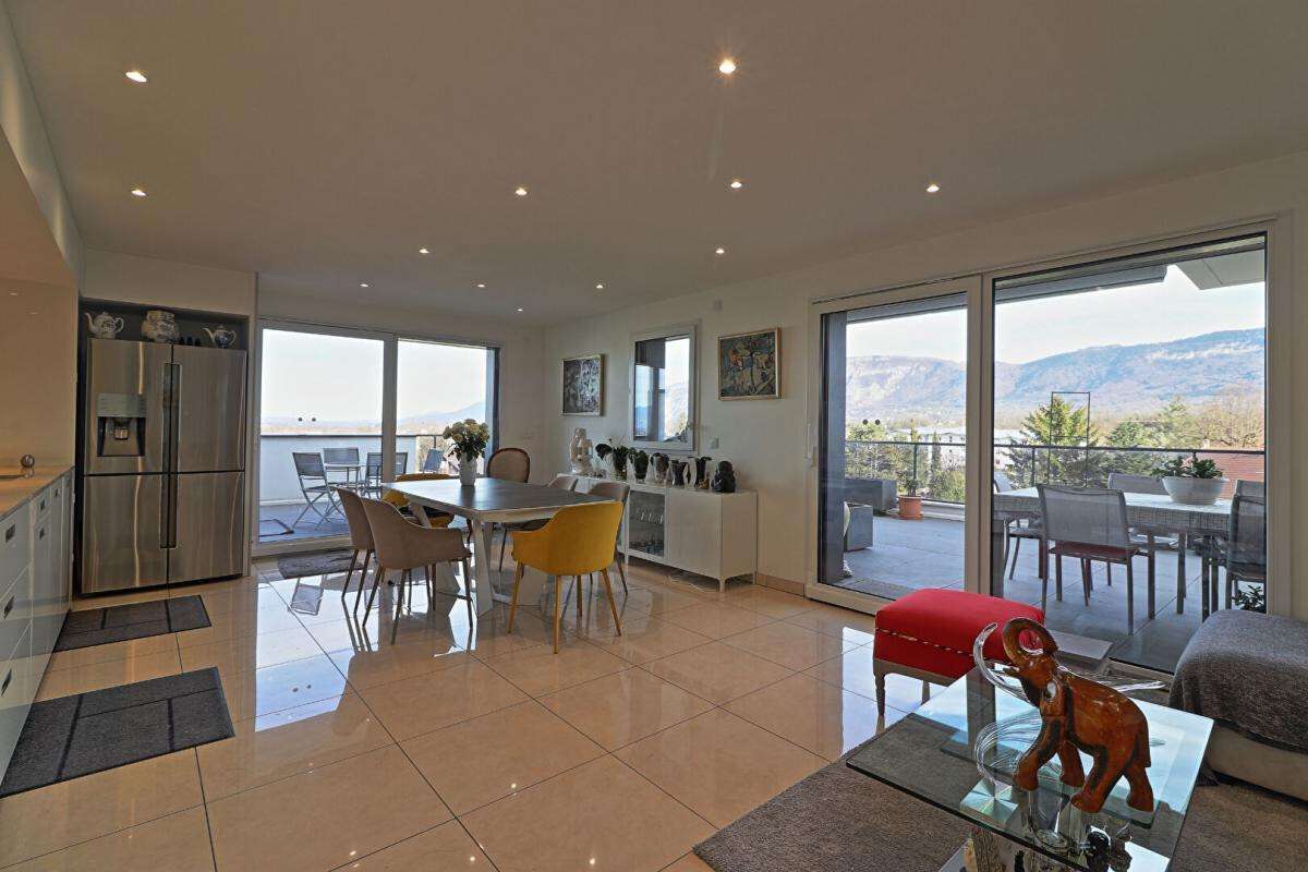 Vente Appartement SaintJulienenGenevois 830 000€