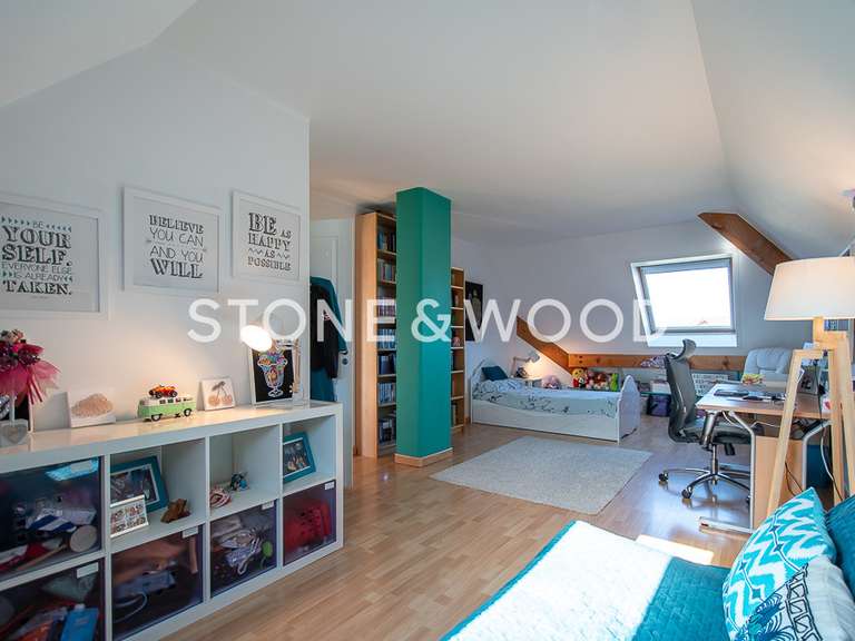 Apartment Saint-Julien-en-Genevois - 5 bedrooms - 212m²