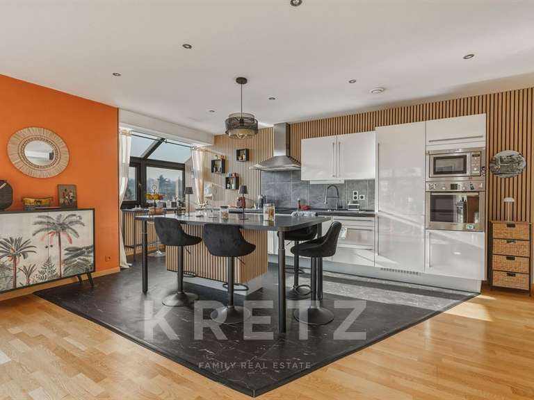 Appartement Saint-Julien-en-Genevois - 3 chambres - 124m²