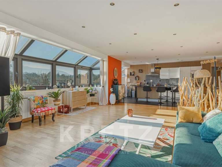Appartement Saint-Julien-en-Genevois - 3 chambres - 124m²