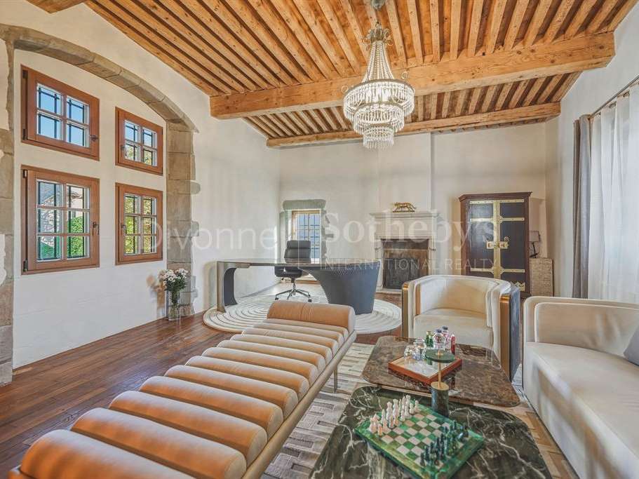 Château Saint-Julien-en-Genevois