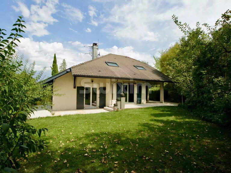 Vente Maison Saint-Julien-en-Genevois - 4 chambres
