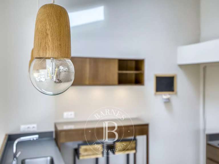 Maison Saint-Julien-en-Genevois - 4 chambres - 242m²