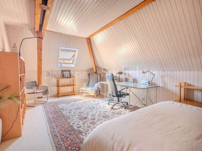 Maison Saint-Julien-en-Genevois - 4 chambres - 207m²